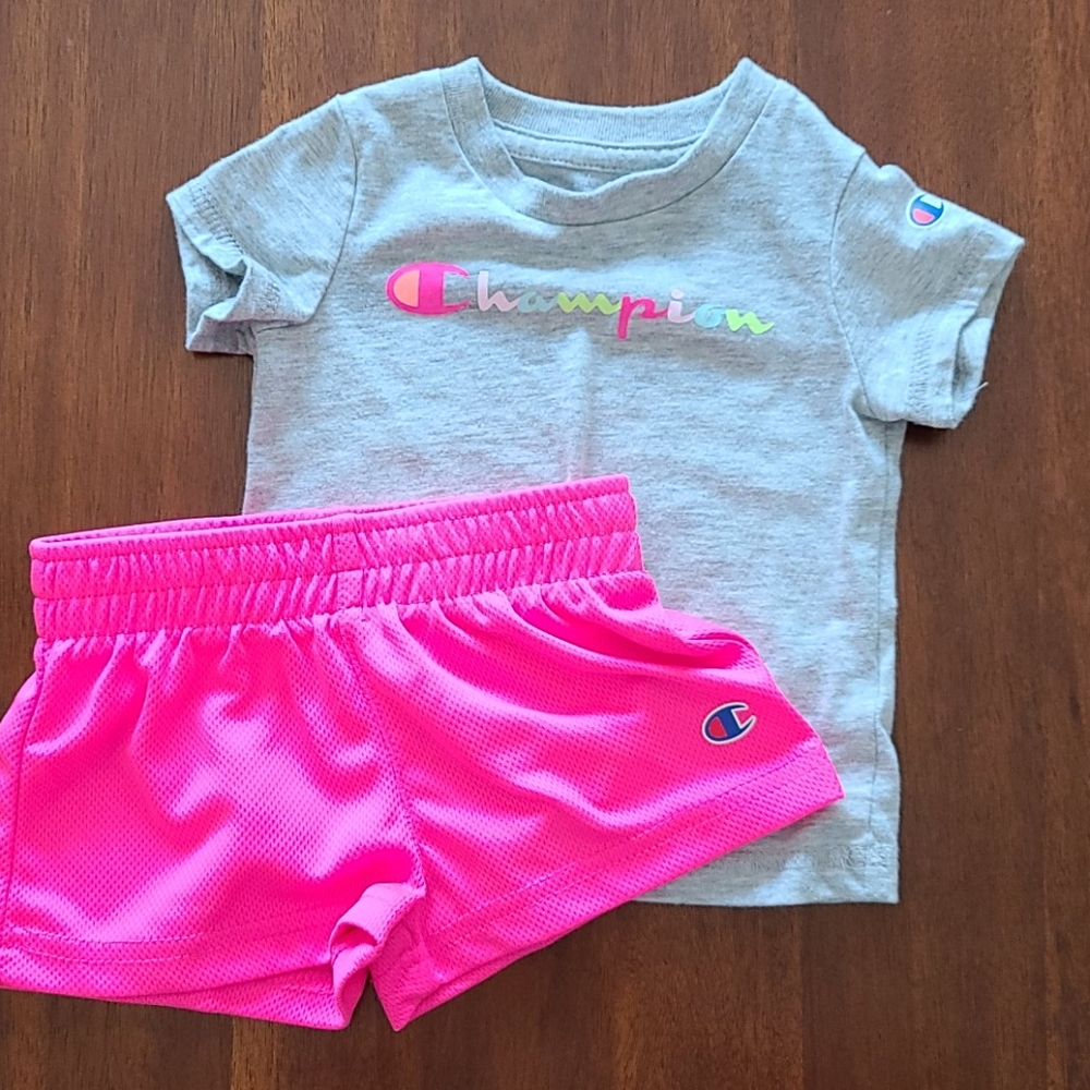 Baby girl champion outfit 3-6 month